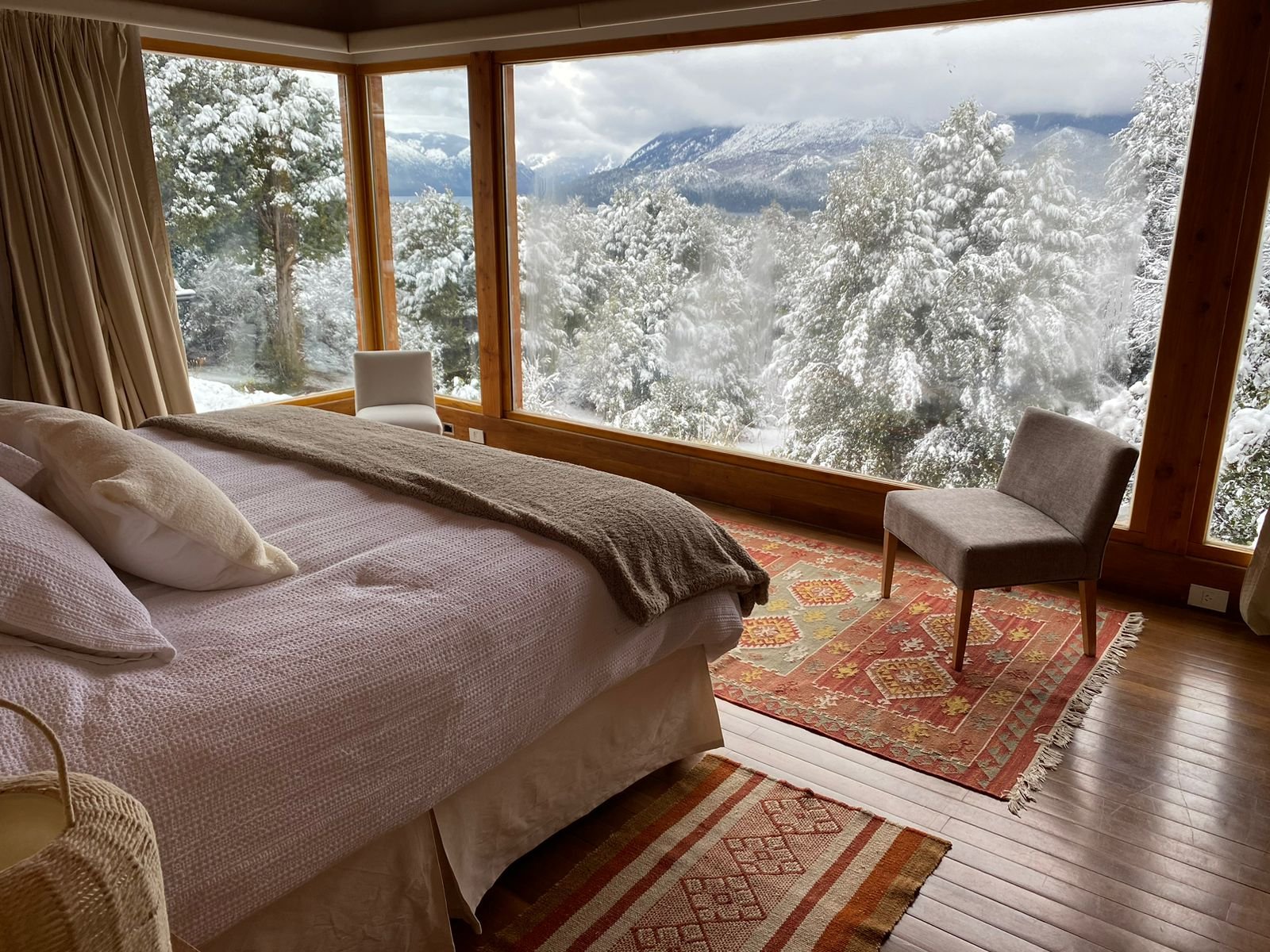 PHOTO-2024-02-15-23-33-31